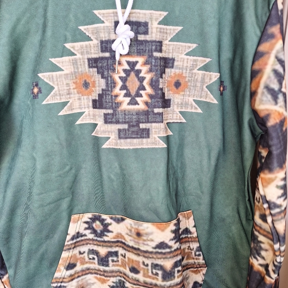 SW Print Hoodie Shiny Knit Drawstring SzXL? Long Sleeves NEw Without Tags - Picture 7 of 11